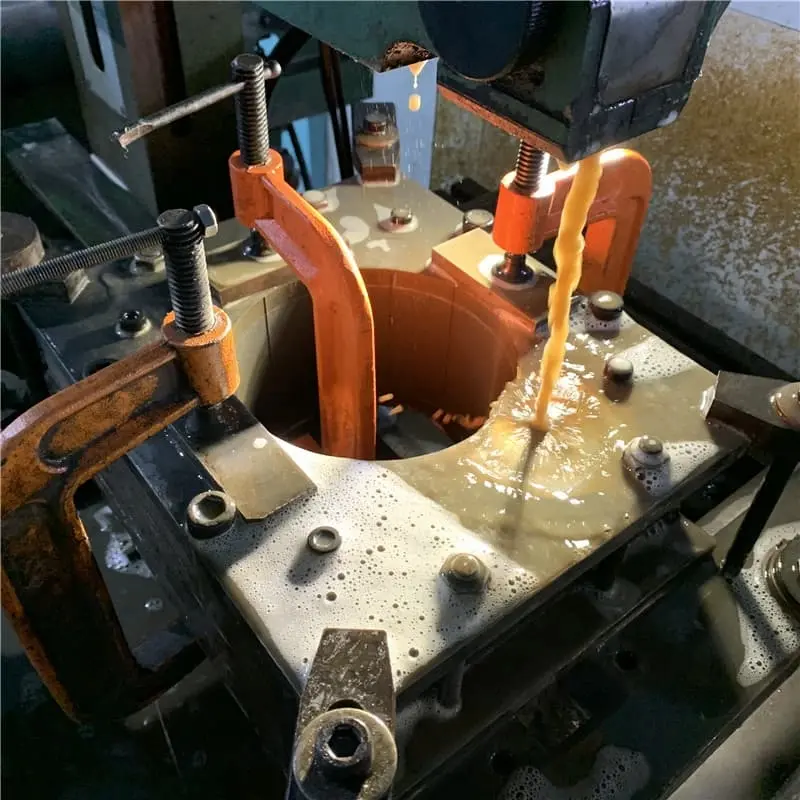 draadsnijdende verwerking van siliciumstaalplaten